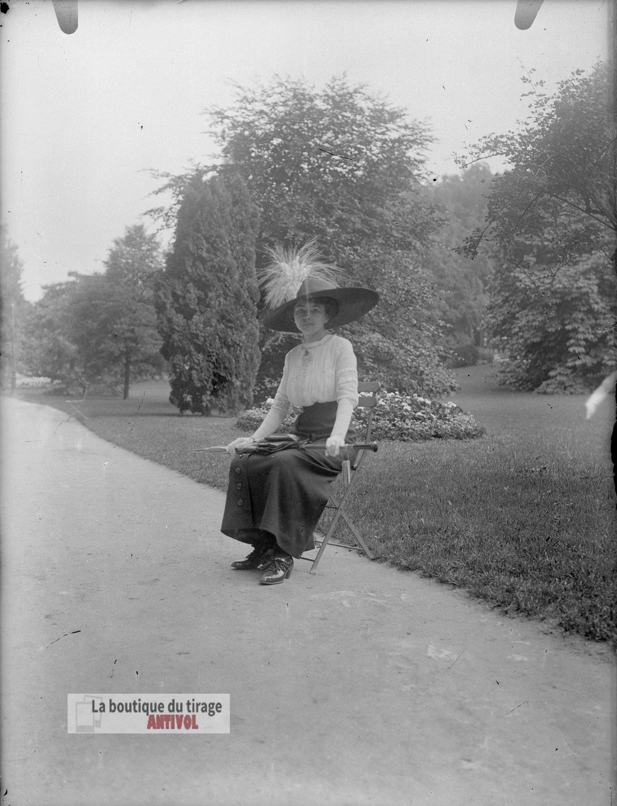 Portrait d'une femme en robe, plaque verre, photo ancienne, négatif 9x12 cm