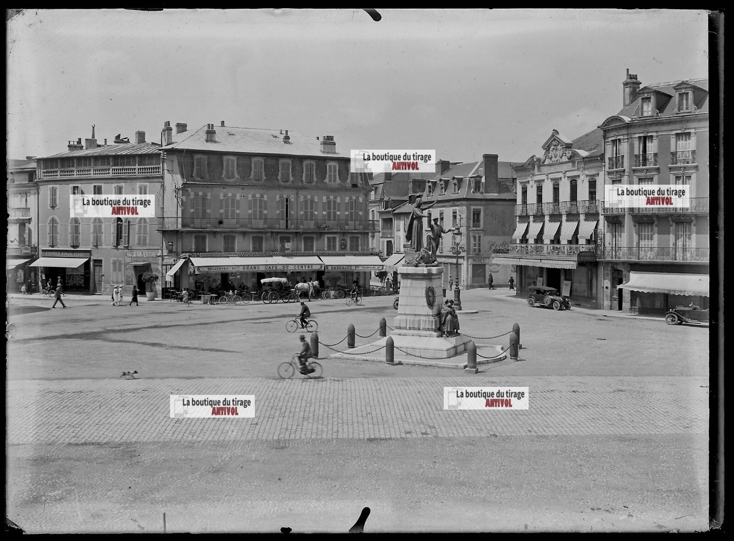 Tarbes, voitures, café, photos plaque de verre, lot de 4 négatifs 13x18 cm