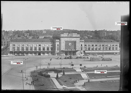 Plaque verre photo ancienne négatif noir et blanc 13x18 cm gare de Mulhouse SNCF