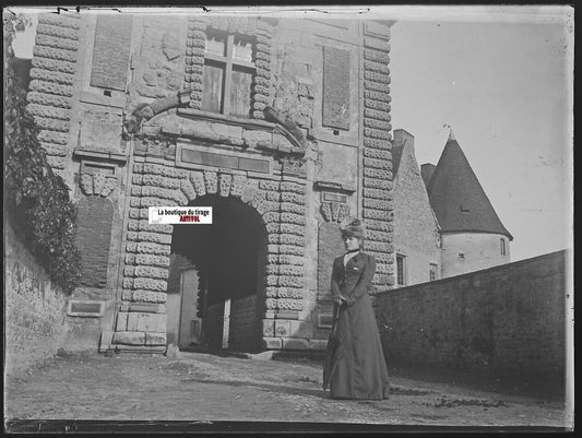 Château de Pionsat, Auvergne, Plaque verre photo, négatif noir & blanc 9x12 cm