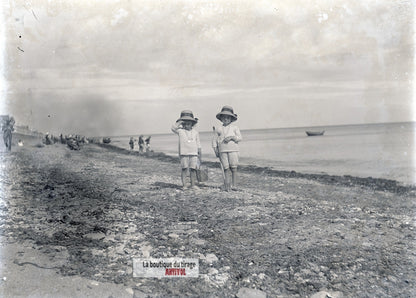Plage, Berck-sur-Mer, enfants, plaque verre photo ancienne, négatif 9x12 cm