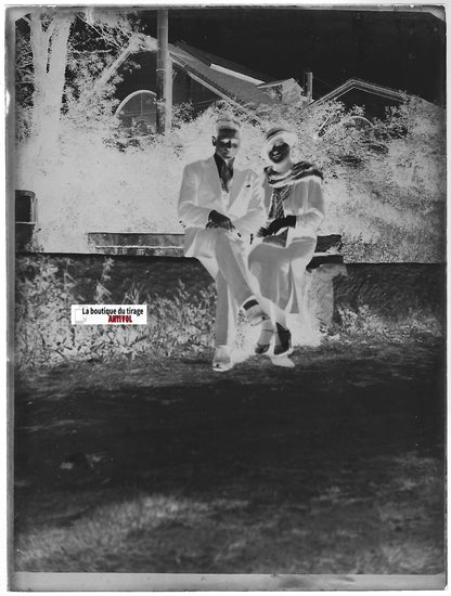 Couple, amour, gare, Plaque verre photo ancienne, négatif noir & blanc 9x12 cm