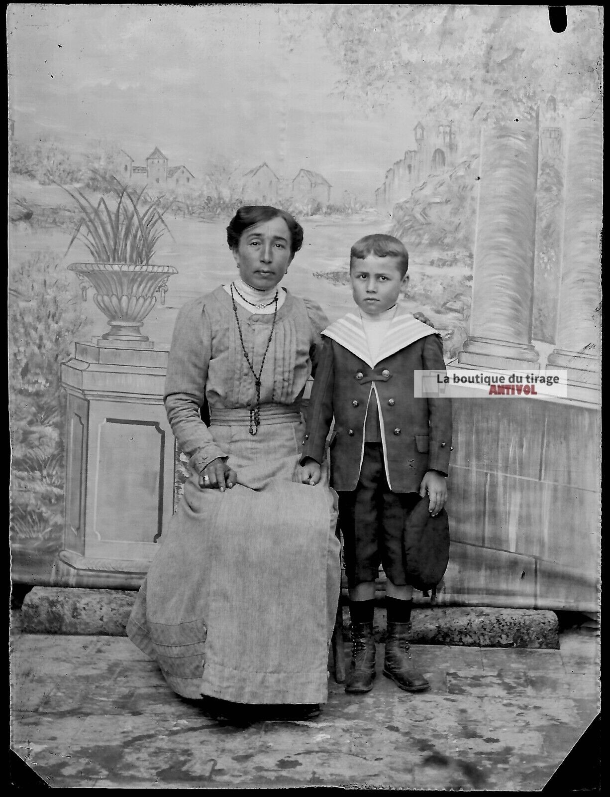 Plaque verre photo ancienne négatif noir et blanc 9x12 cm personnages France