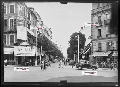 Plaque verre photo ancienne négatif noir et blanc 13x18 cm Vichy ville France