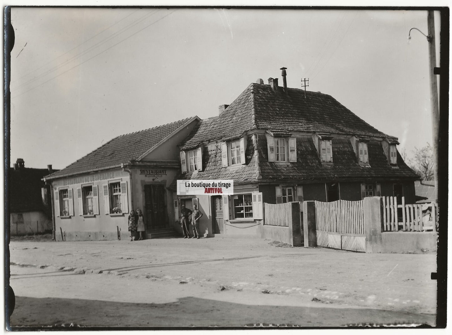 Plaque verre photo ancienne négatif noir et blanc 13x18 cm restaurant Alsace