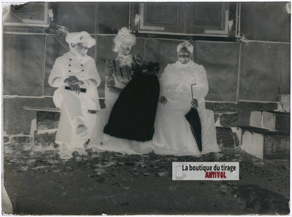 Famille avec nourrisson, militaire, plaque verre photo ancienne, négatif 9x12 cm