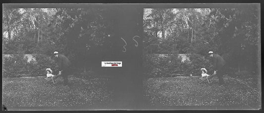 Brouette, enfant, Plaque verre photo stéréo, négatif noir & blanc 4,5x10,7 cm
