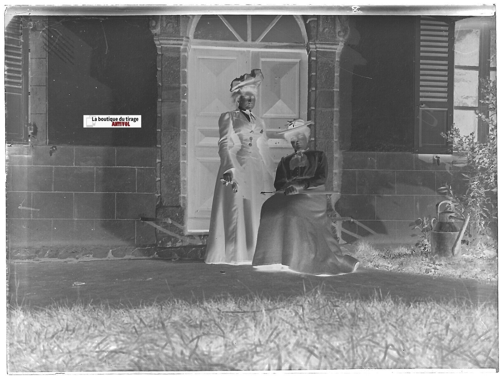 Dames en robe, Plaque verre photo ancienne, négatif noir & blanc 9x12 cm