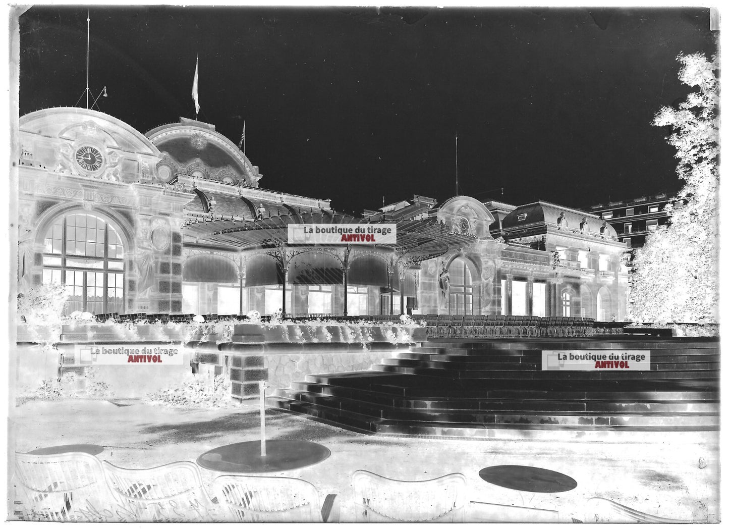 Plaque verre photo ancienne négatif noir et blanc 13x18 cm casino de Vichy