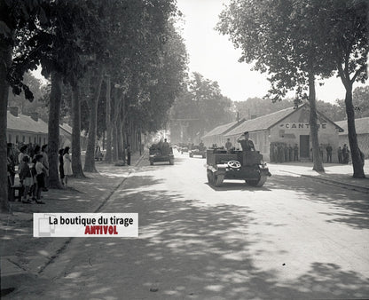 Camp du Ruchard, motos, plaque verre, photo ancienne, négatif N&B 6x13 cm
