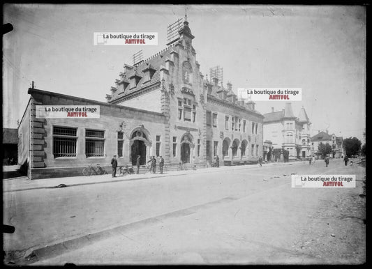 Plaque verre photo ancienne négatif noir et blanc 13x18 cm Saint-Louis La Poste