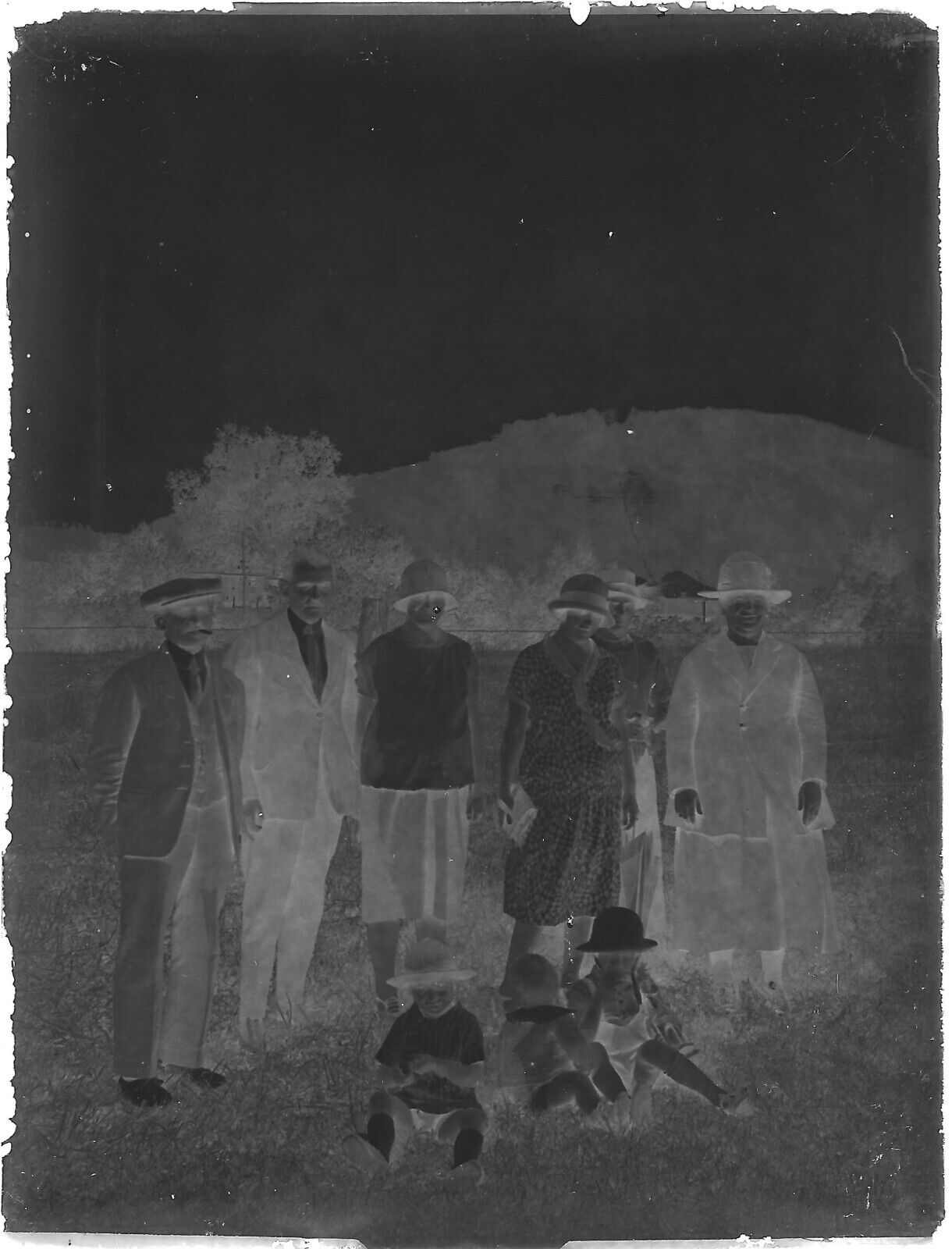 Plaque verre photo ancienne négatif noir et blanc 9x12 cm famille glass plate 