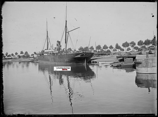 Bateau, Niobé, Plaque verre photo ancienne, négatif noir & blanc 9x12 cm