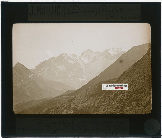 Massif de la Meije, photo J. Moulin, plaque verre, sépia, positif 8,5x10 cm