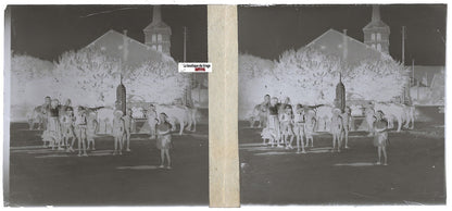 Village, enfants, Plaque verre photo, stéréo négatif noir & blanc 6x13 cm