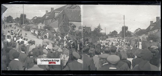 Fête de village, France, plaque verre, photo ancienne, négatif N&B 6x13 cm