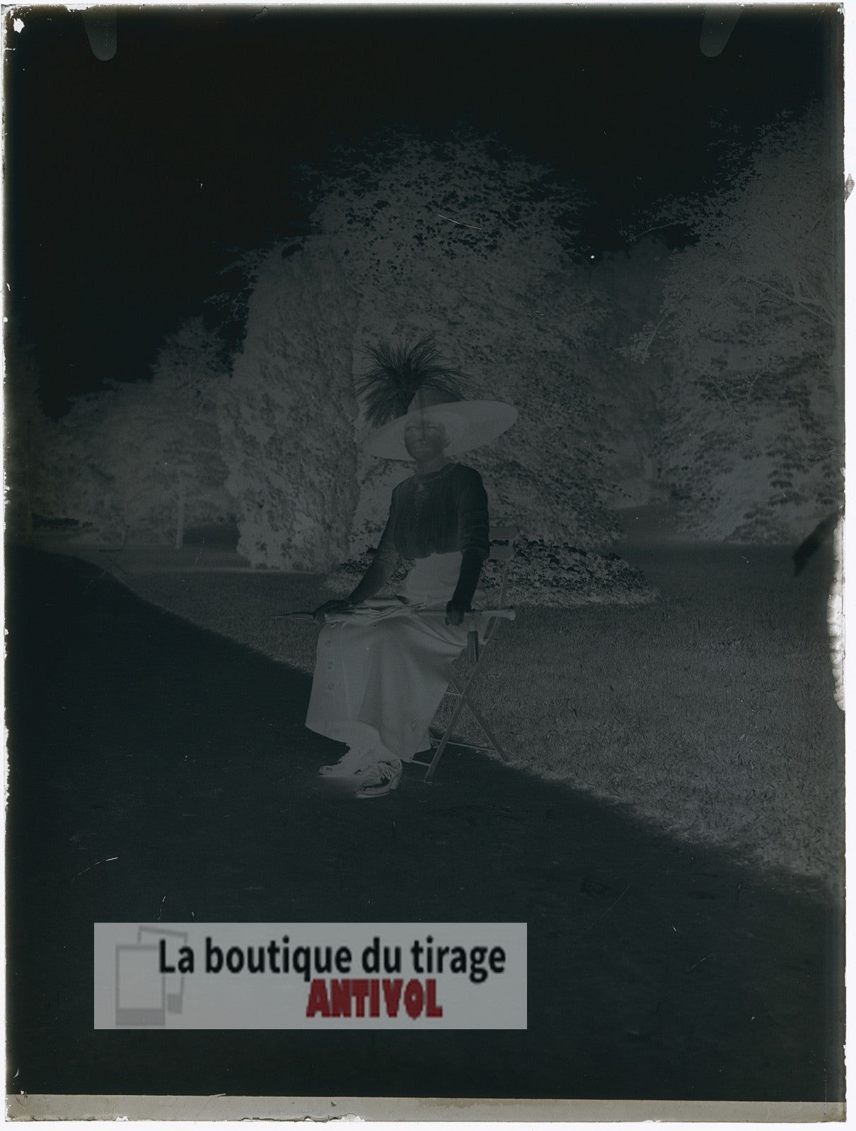 Portrait d'une femme en robe, plaque verre, photo ancienne, négatif 9x12 cm
