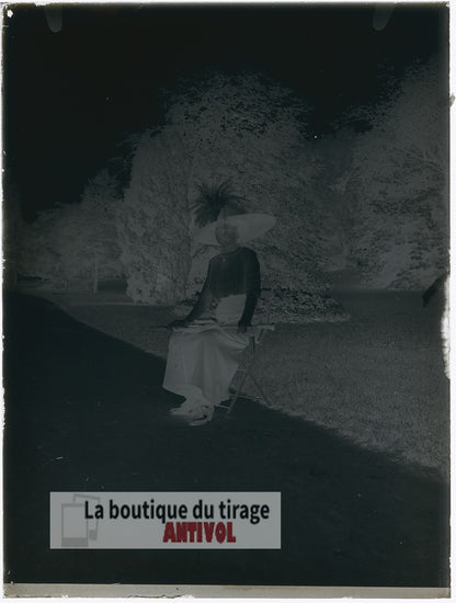 Portrait d'une femme en robe, plaque verre, photo ancienne, négatif 9x12 cm