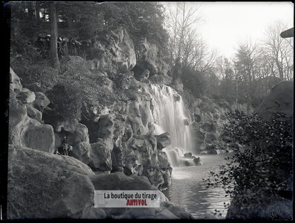Cascade, Bois de Boulogne, Paris, plaque verre, photo ancienne, négatif 9x12 cm