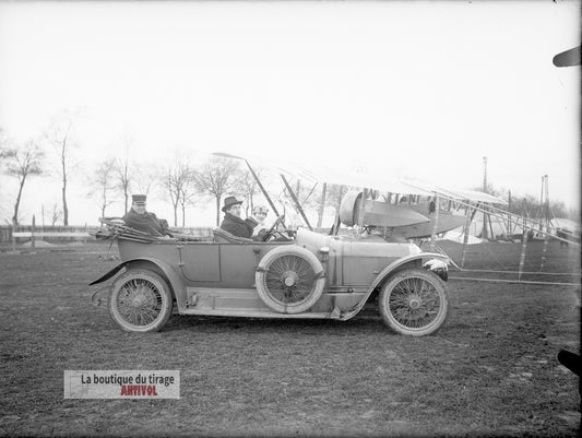Voiture, avion biplan, civils, plaque verre, photo ancienne, négatif 9x12 cm