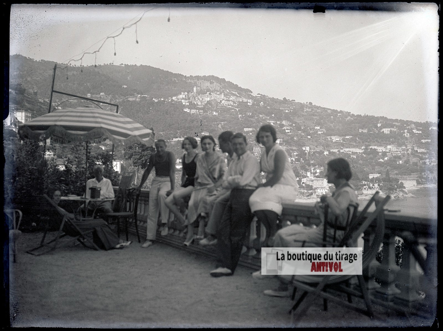 Bord de mer sur la Côte d’Azur, plaque verre photo ancienne, négatif 9x12 cm