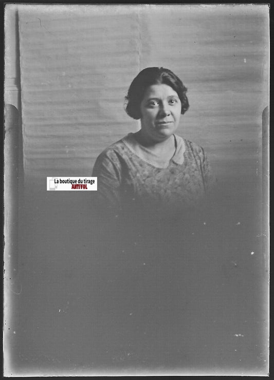 Femme, portrait, Plaque verre photo ancienne, négatif noir & blanc 6x9 cm