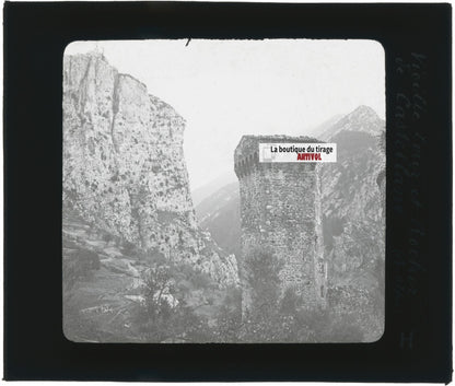 Tour et rocher de Castellane, photo ancienne plaque de verre, positif 8,5x10 cm