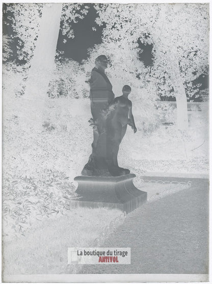 Paris, Square Gambetta, Houdon, plaque verre, photo ancienne, négatif 9x12 cm
