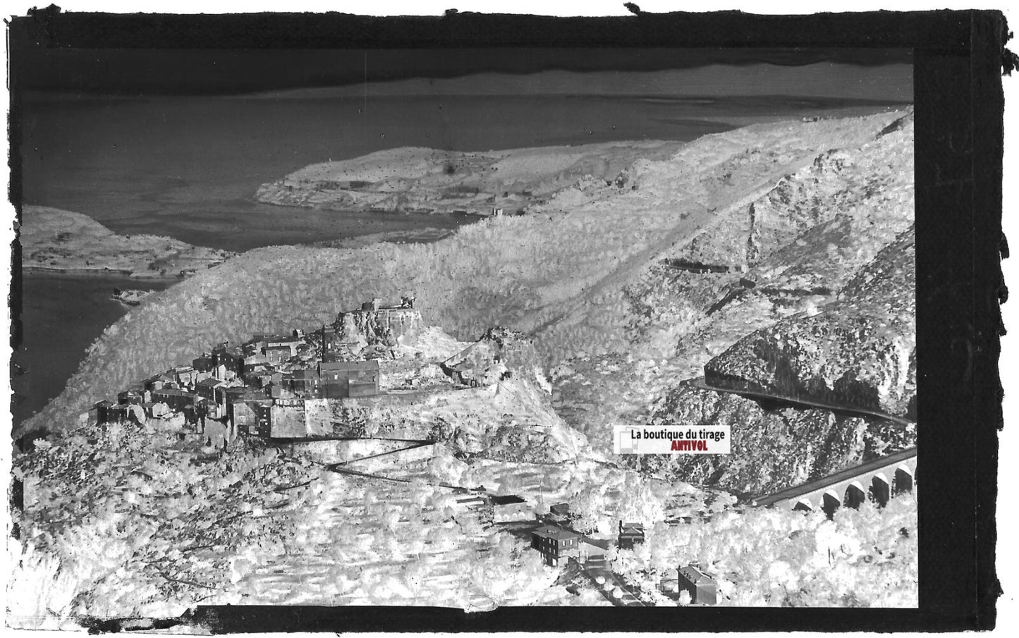 Plaque verre photo ancienne négatif noir & blanc 9x14 cm, Èze, paysage, montagne