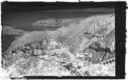 Plaque verre photo ancienne négatif noir & blanc 9x14 cm, Èze, paysage, montagne