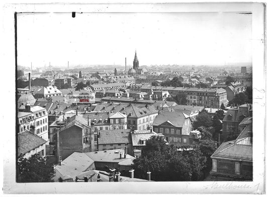 Plaque verre photo ancienne positif noir et blanc 13x18 cm Mulhouse Centre-ville