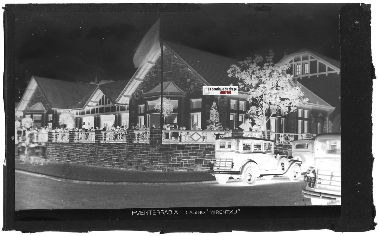 Plaque verre photo négatif noir & blanc 9x14 cm, Fuenterrabia, Casino, voitures
