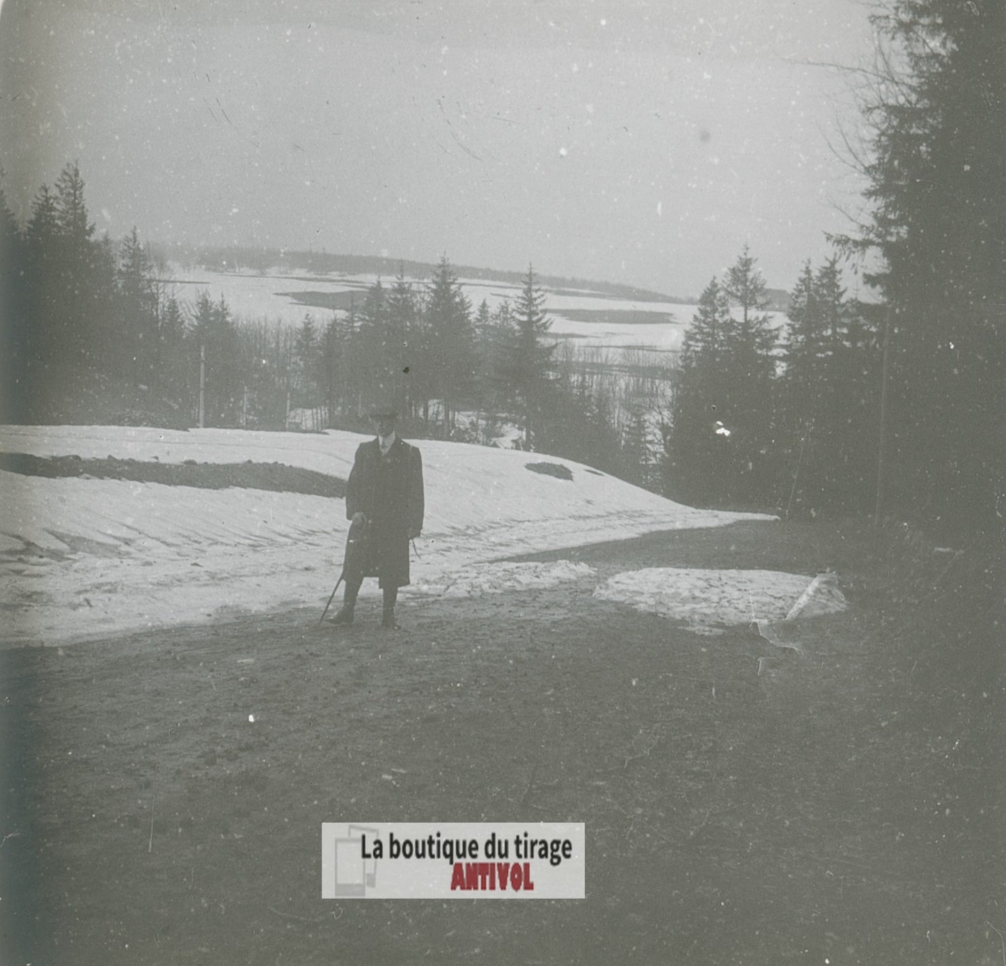 Promeneur solitaire, hiver, plaque verre stéréo, photo ancienne 4,5x10,7 cm