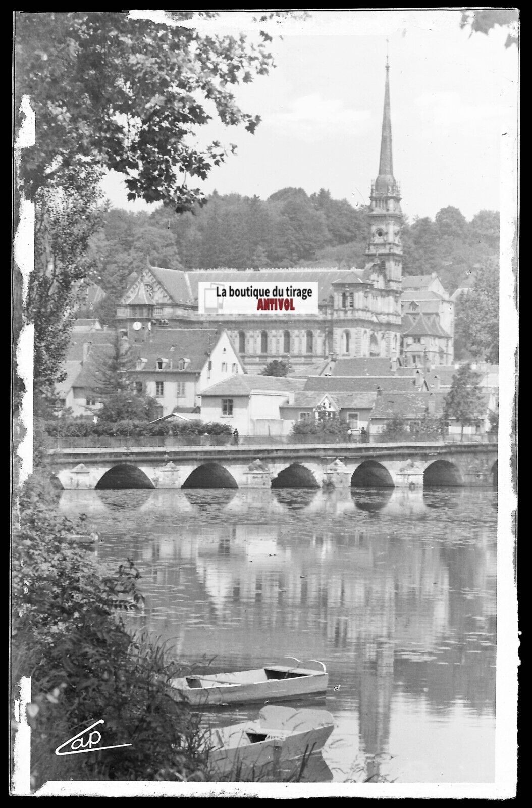 Plaque verre photo vintage négatif noir & blanc 9x14 cm Montbéliard, rivière