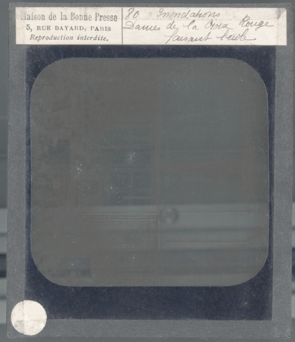 La Croix Rouge, inondations Paris, photo plaque verre, positif 8,5x10 cm