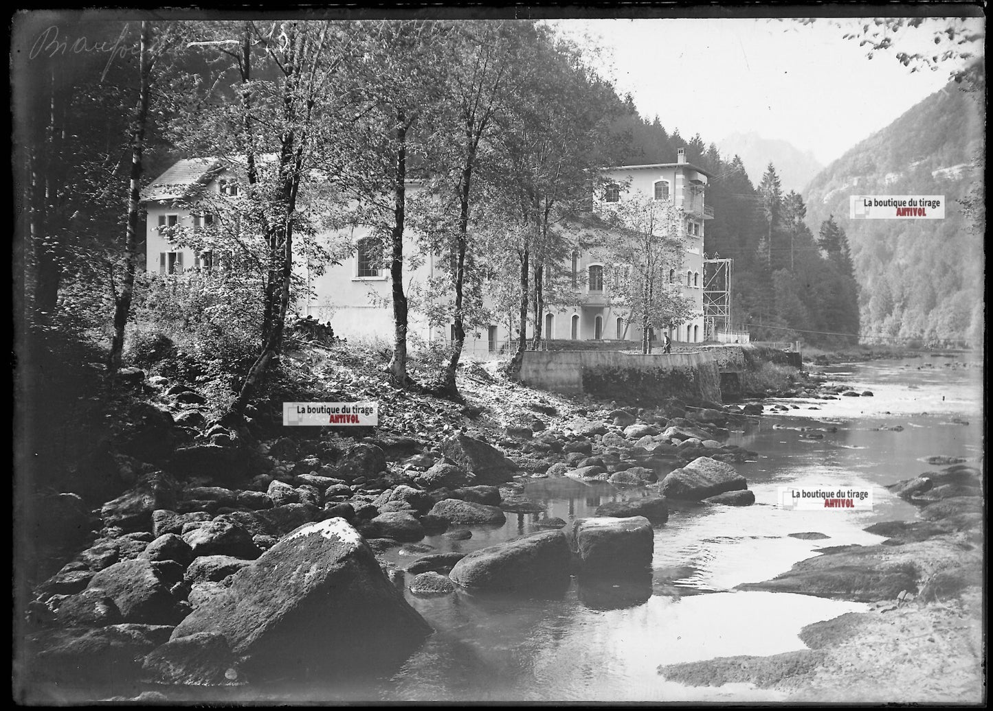 Plaque verre photo ancienne négatif noir et blanc 13x18 cm Lac de Biaufond Doubs
