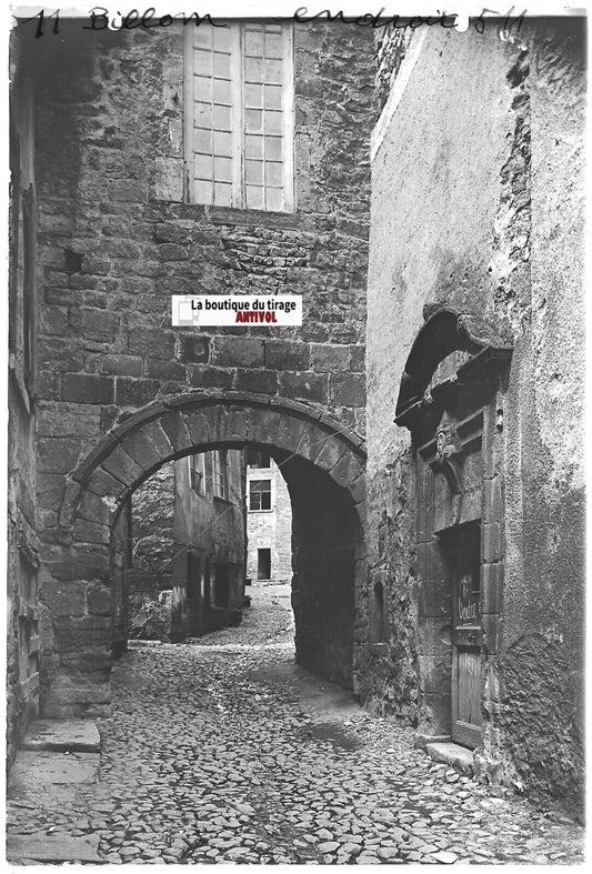 Billom, ruelle, Plaque verre photo ancienne, positif noir & blanc 10x15 cm