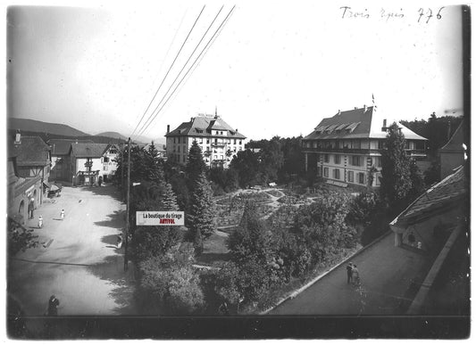 Plaque verre photo ancienne positif noir et blanc 13x18 cm Trois-Epis France