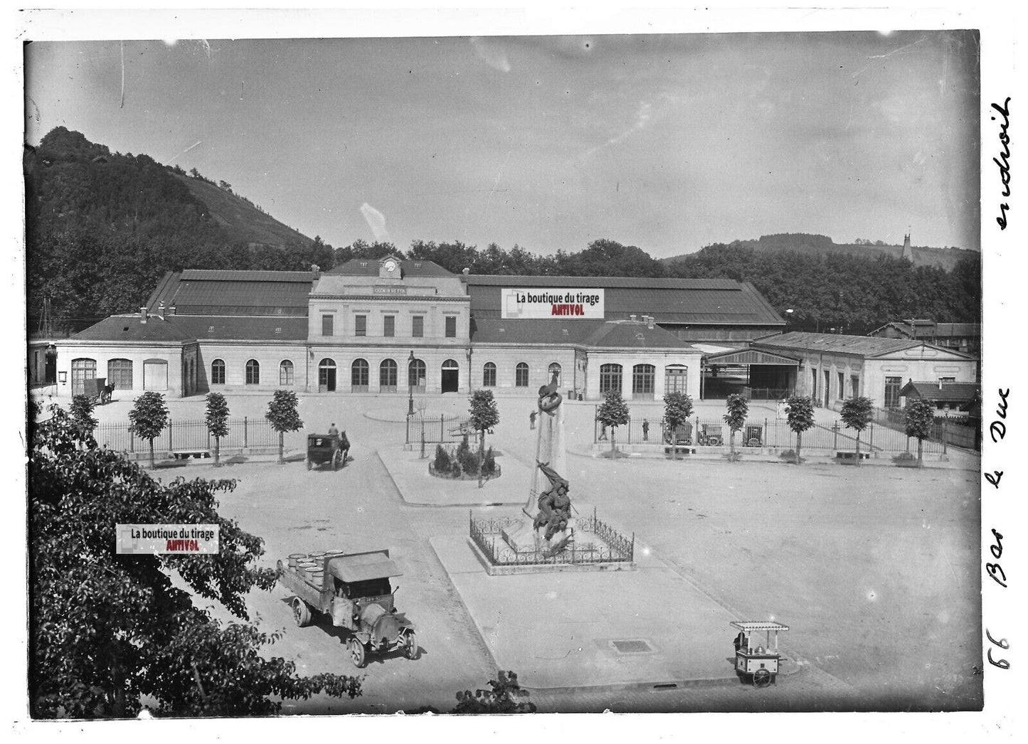 Plaque verre photo ancienne positif noir & blanc 13x18 cm Bar-le-Duc camion gare