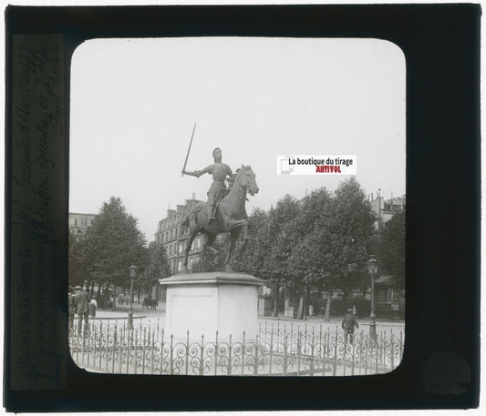 Statue Jeanne d'Arc, Paris, photo plaque verre, noir & blanc, positif 8,5x10 cm