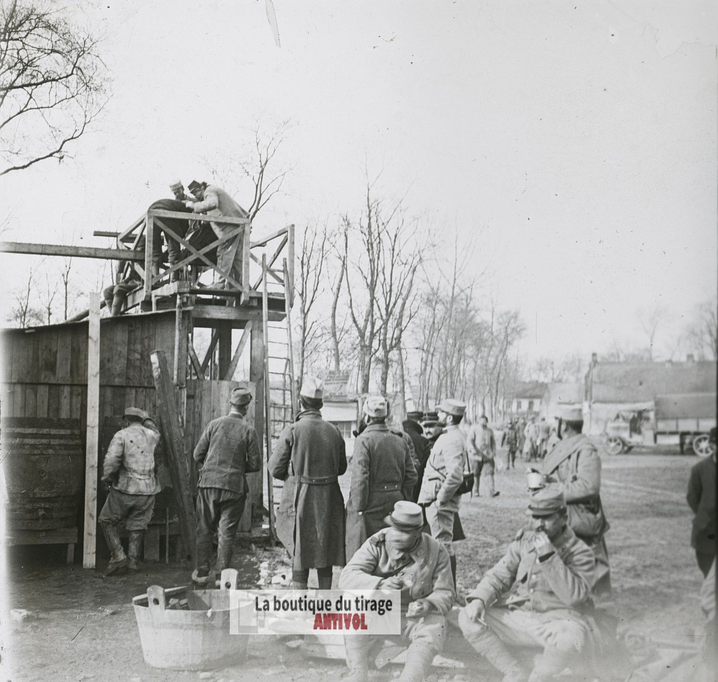 Construction, cantonnement WW1, plaque verre photo ancienne stéréo 6x13 cm