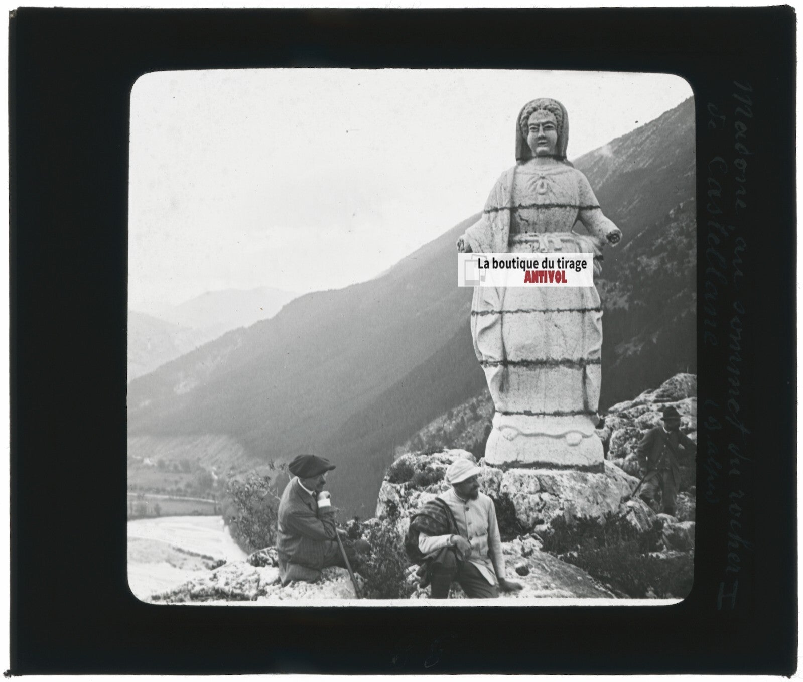 Madonne, rocher, Castellane, photo ancienne plaque de verre, positif 8,5x10 cm