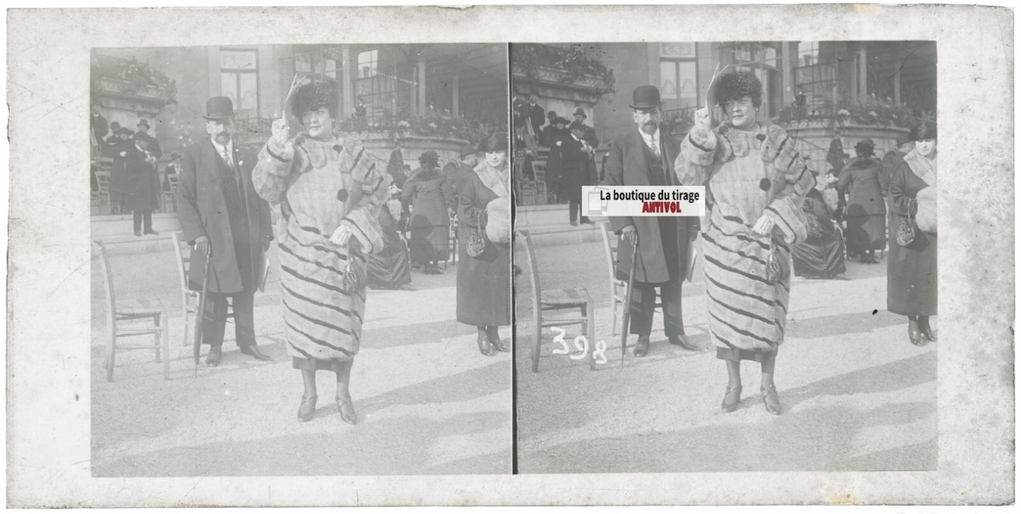 Personnages, Longchamp, Paris, plaque verre stéréoscopique, positif 8,5x17 cm