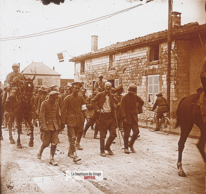 Verdun, prisonniers, guerre WW1, plaque verre photo ancienne stéréo 6x13 cm
