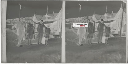 Famille, promenade, stéréoscopie, photo ancienne plaque verre, négatif 9x18 cm