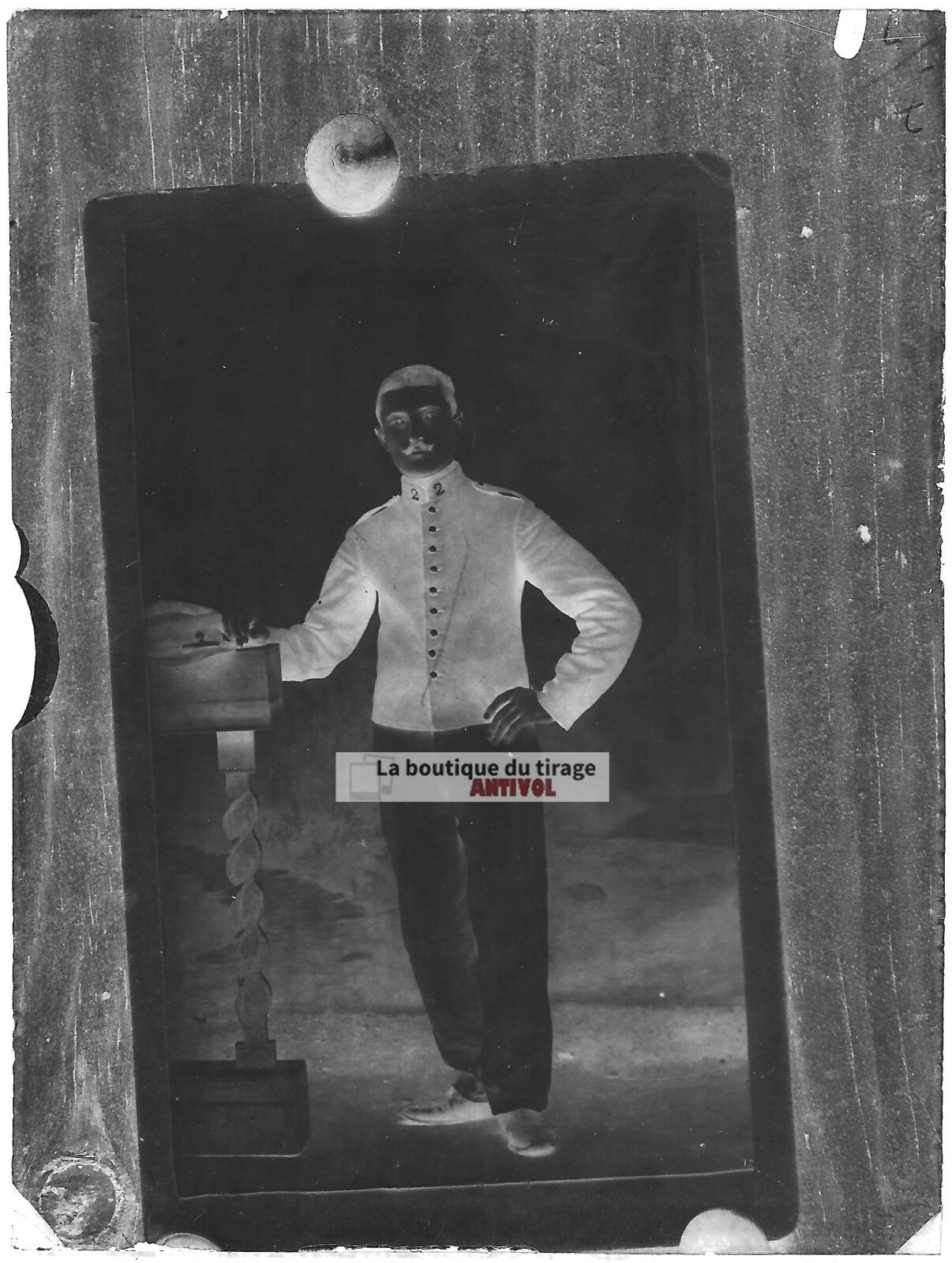 Plaque verre photo ancienne négatif noir et blanc 9x12 cm soldat 2e régiment 