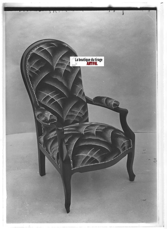 Plaque verre photo ancienne positif noir & blanc 13x18 cm fauteuil vintage