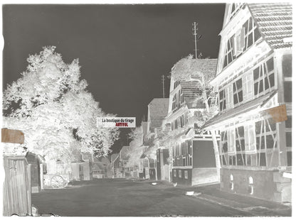 Plaque verre photo ancienne négatif noir et blanc 13x18 cm Hoffen village Alsace