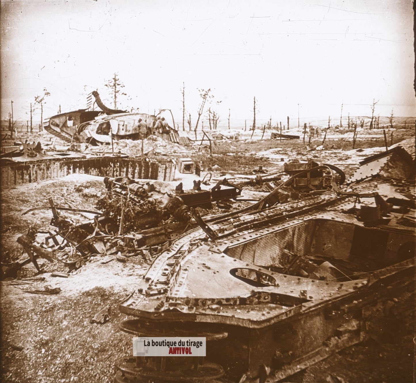 Route de Perthes à Tahure, tanks WW1, plaque verre photo ancienne stéréo 6x13 cm