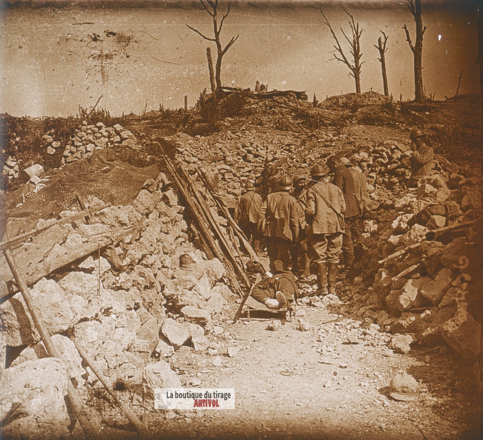 Thiaumont, poste secours, guerre WW1, plaque verre photo ancienne stéréo 6x13 cm